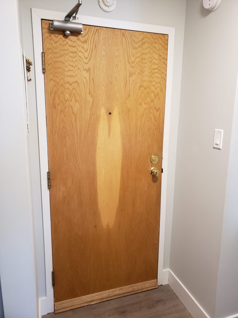 A simple door before wrapping